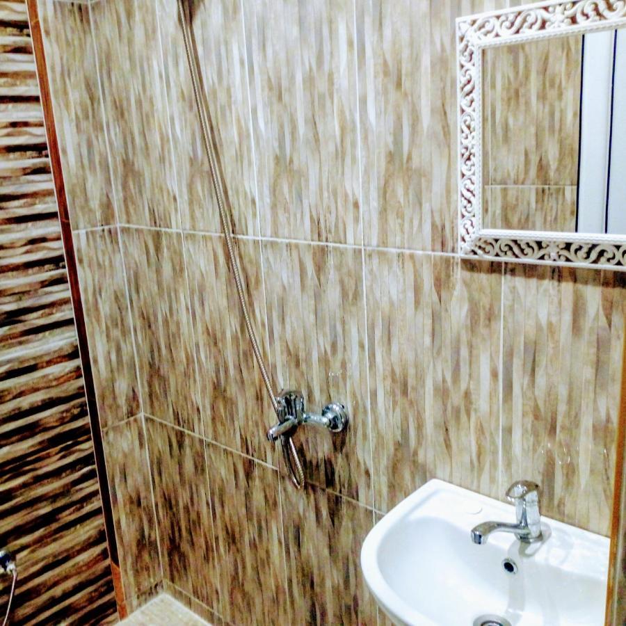 Rose & Water Guest House 파벨 반야 외부 사진